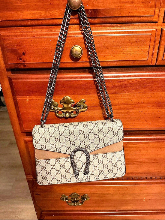 Source Unknown Handbags - Monogram Chain Shoulder Bag in Beige & Black